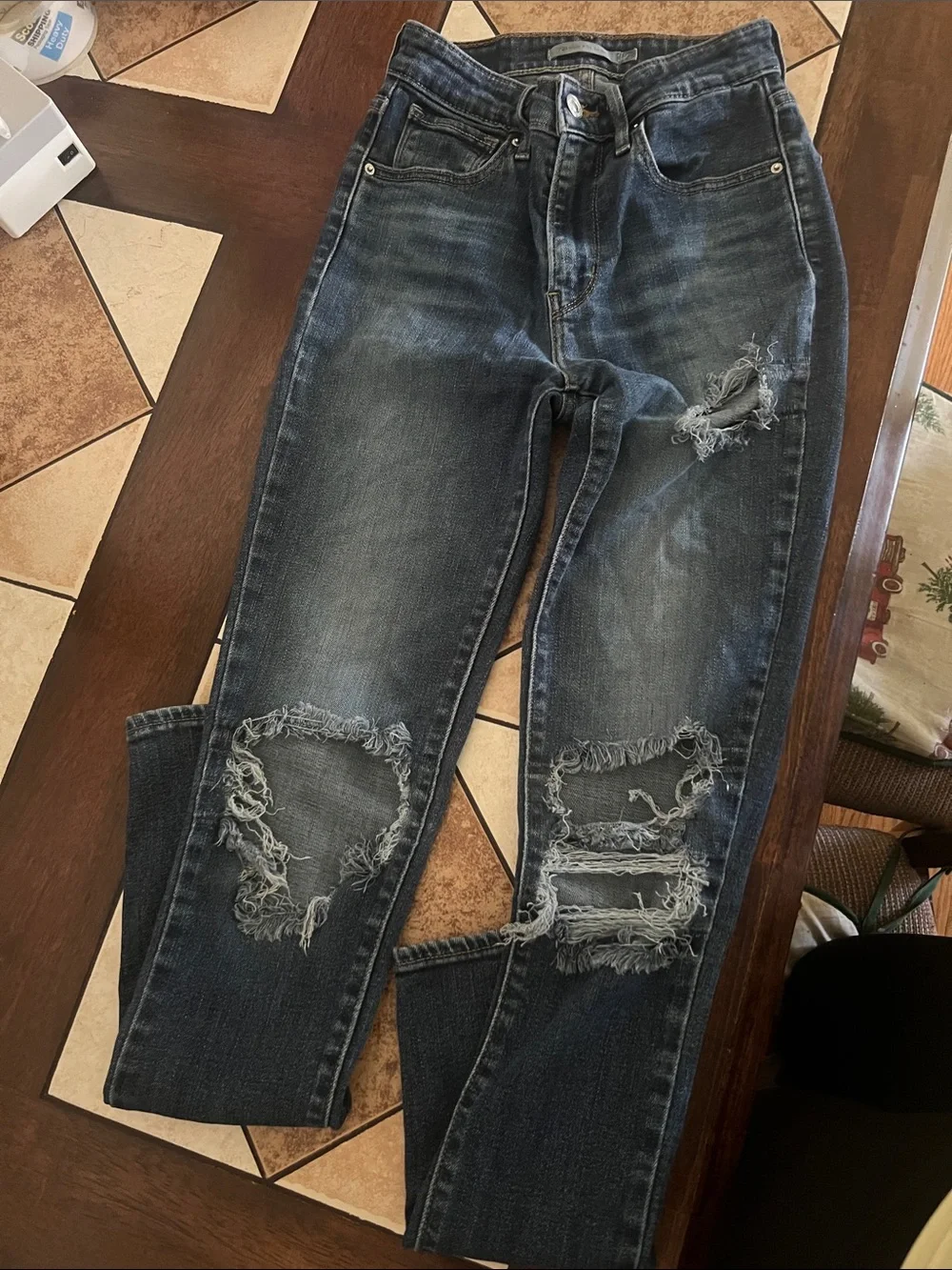 Abercrombie & Fitch Women’s Dark Blue Distressed Boyfriend Jeans - Picture 2 of 4